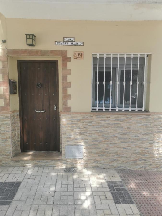 Casa Hombre Blanco Apartamento Málaga Exterior foto