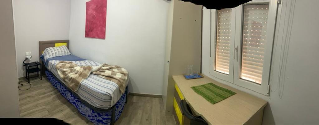 Casa Hombre Blanco Apartamento Málaga Exterior foto