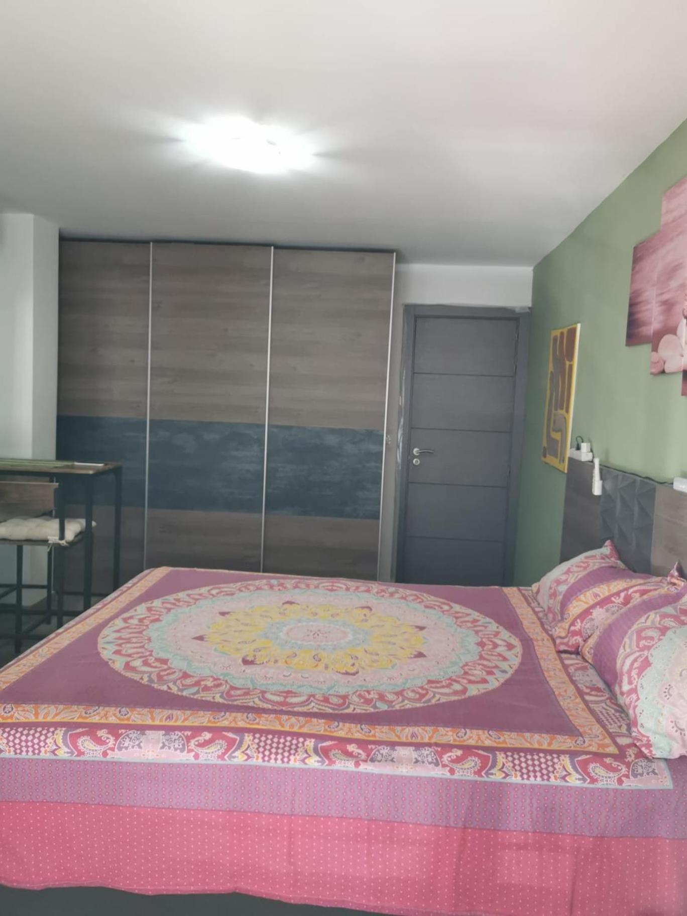 Casa Hombre Blanco Apartamento Málaga Exterior foto