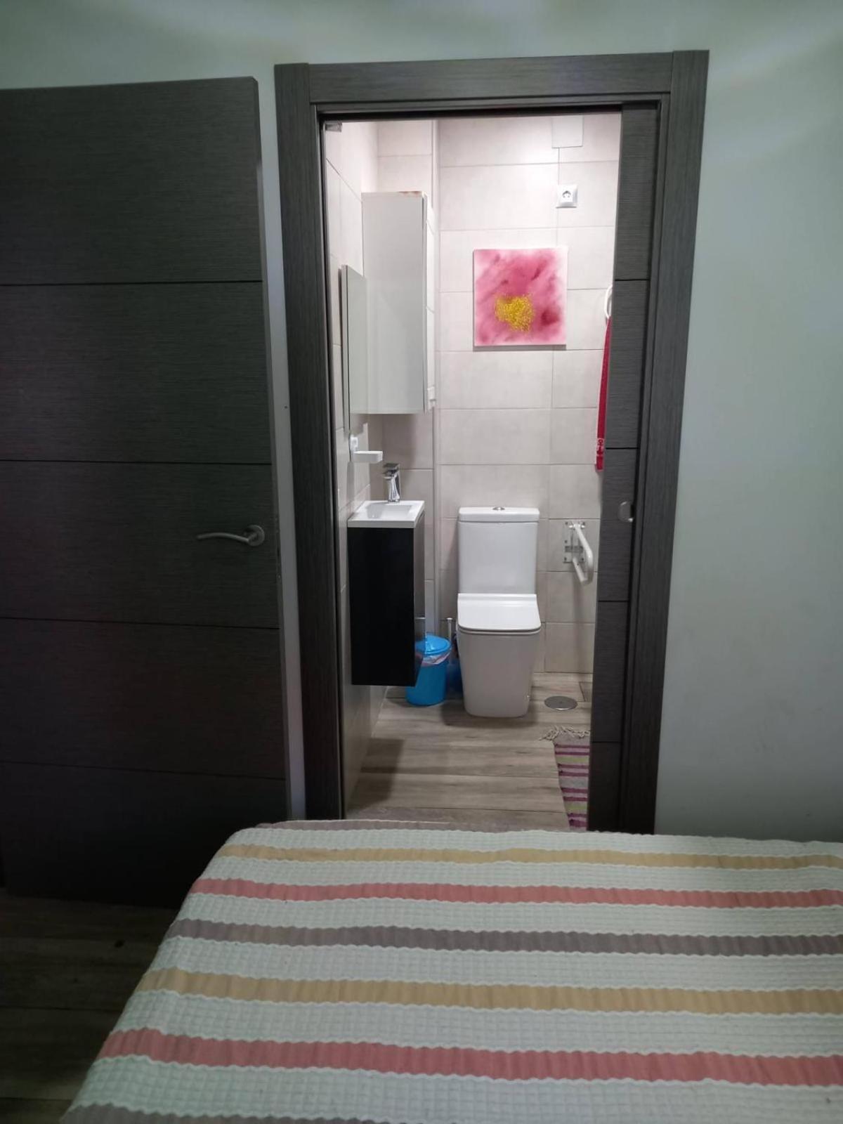 Casa Hombre Blanco Apartamento Málaga Exterior foto