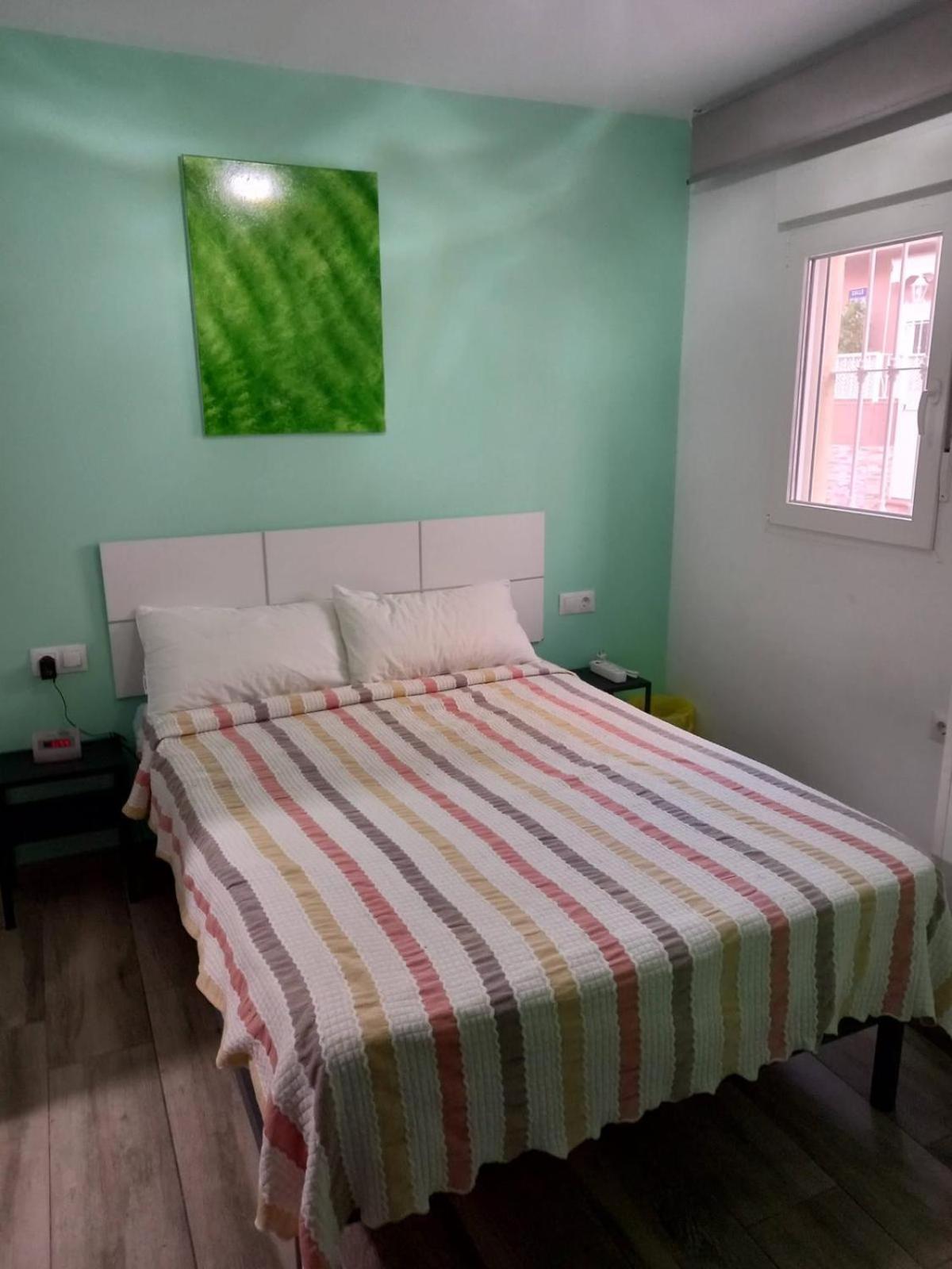 Casa Hombre Blanco Apartamento Málaga Exterior foto